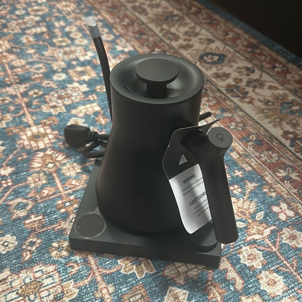 Electric Gooseneck Kettle - Matte Black